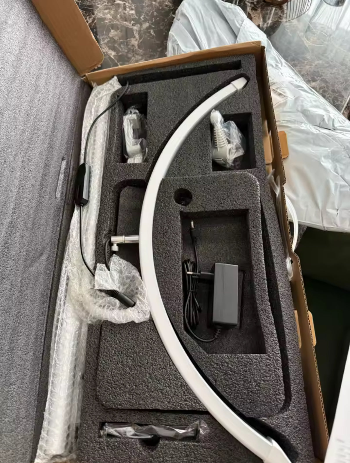 Angel Beauty – Professional LED Half Moon Lamp